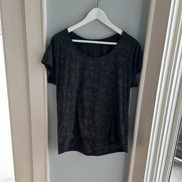 Lululemon Miles Ahead Short Sleeve (Camo) - Picture 7 of 8